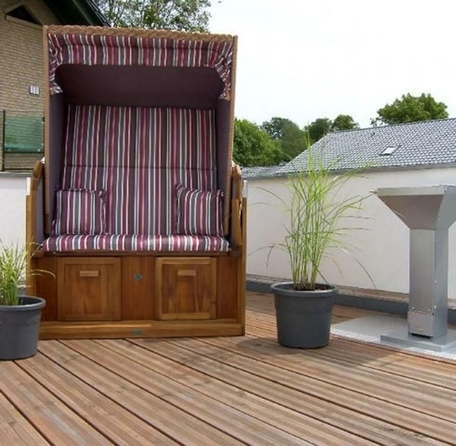 Strandhaus Manatee Mit Sauna Und Kamin Sellin  Buitenkant foto